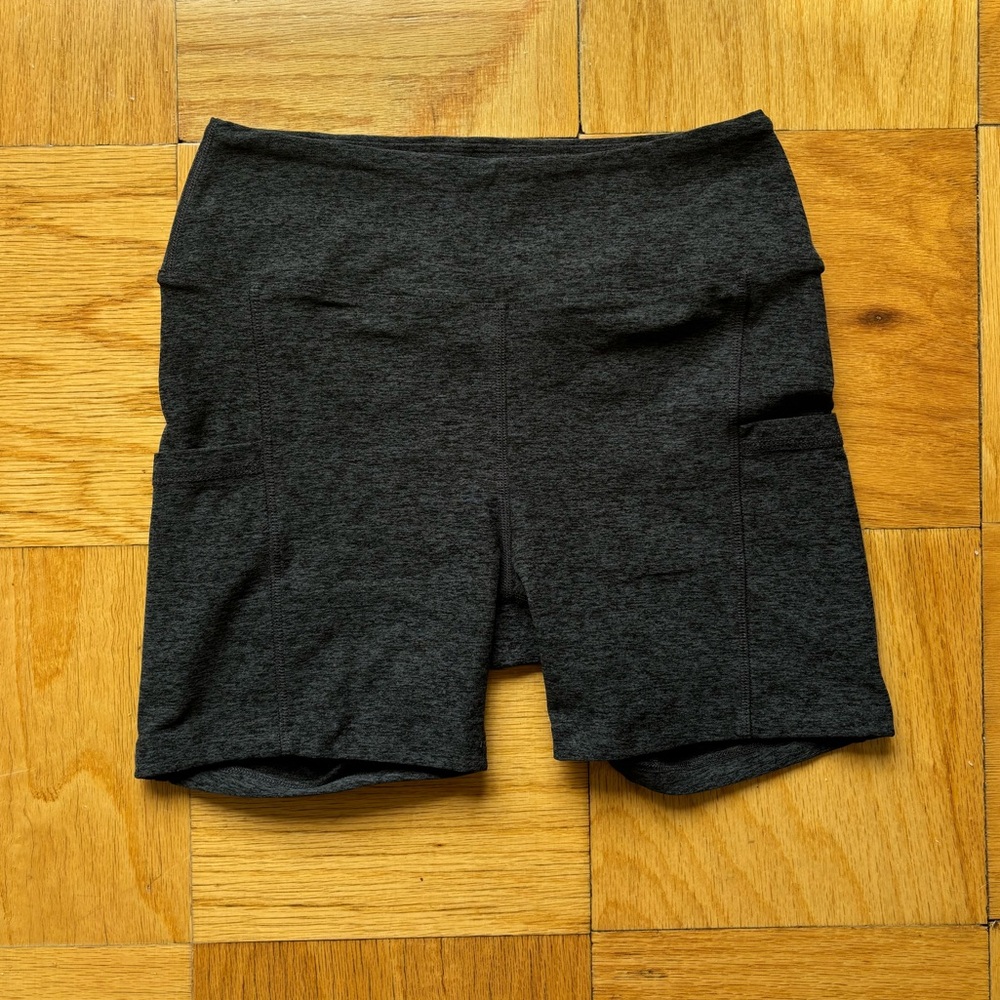 Year of Ours Grey Bike Shorts with Pockets